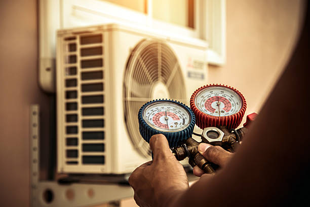 Professional Hvac technician working in San Martin, CA
